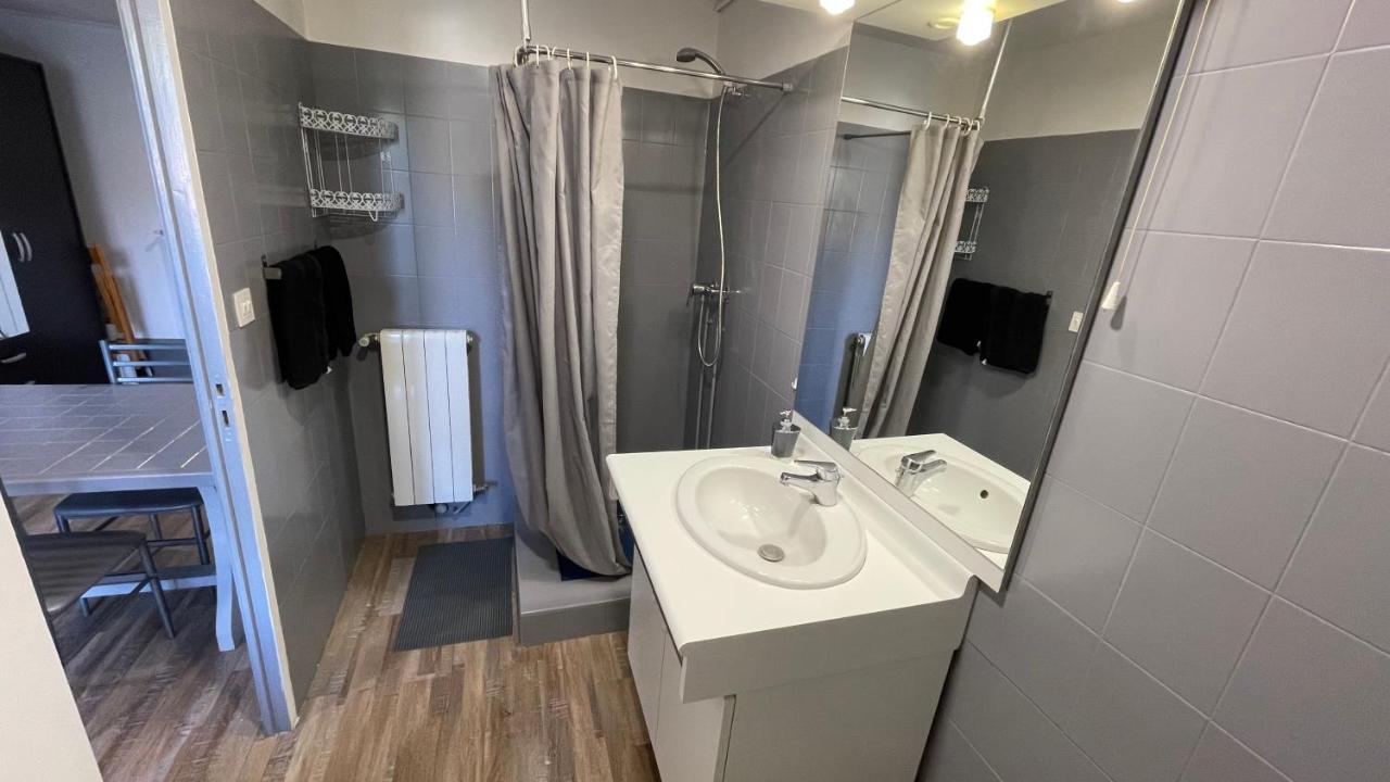 Maisonnette Studio Jardinet Gréoux-les-Bains المظهر الخارجي الصورة